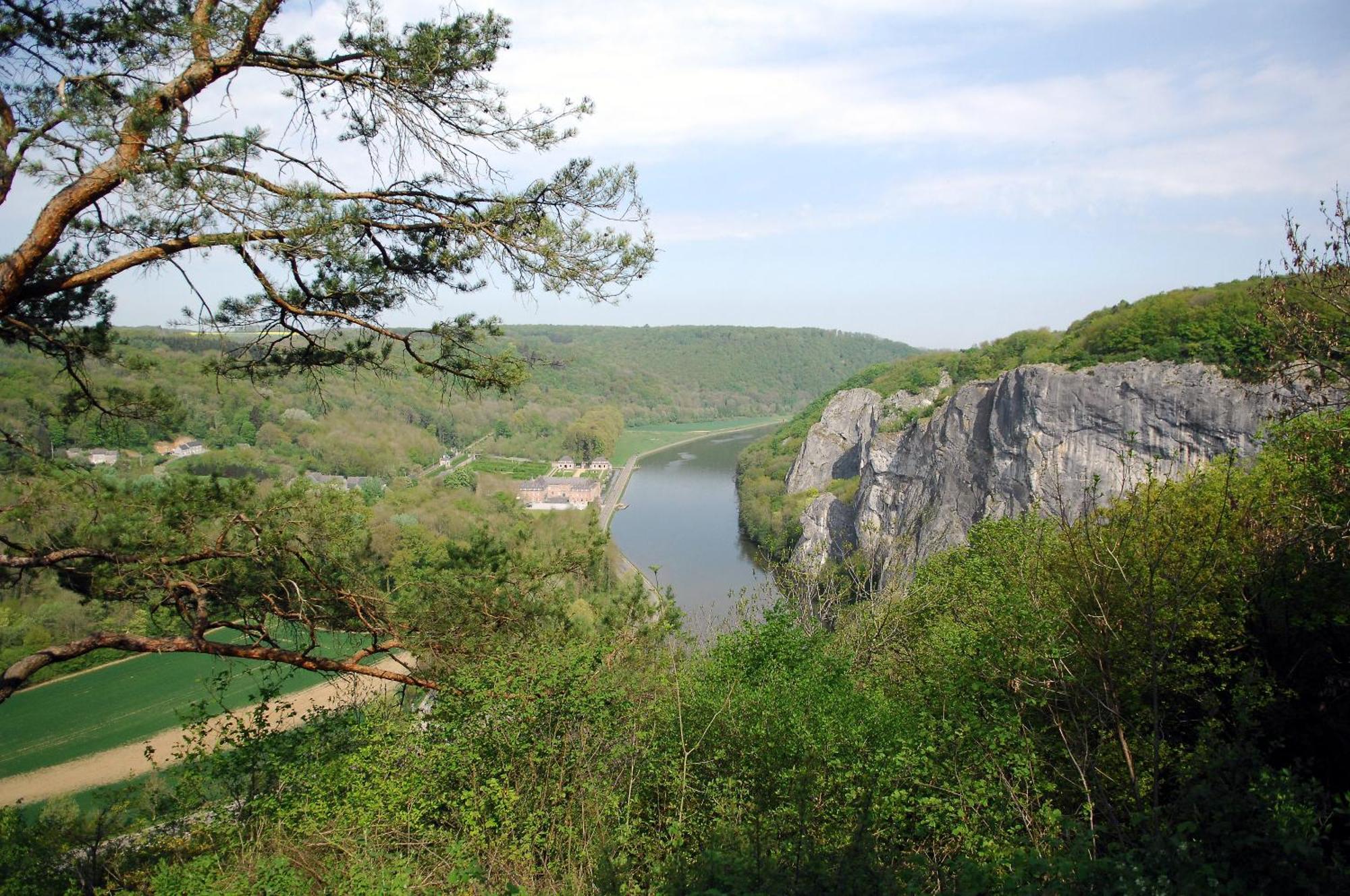 Bed En Breakfast Le Freyr Dinant Dış mekan fotoğraf